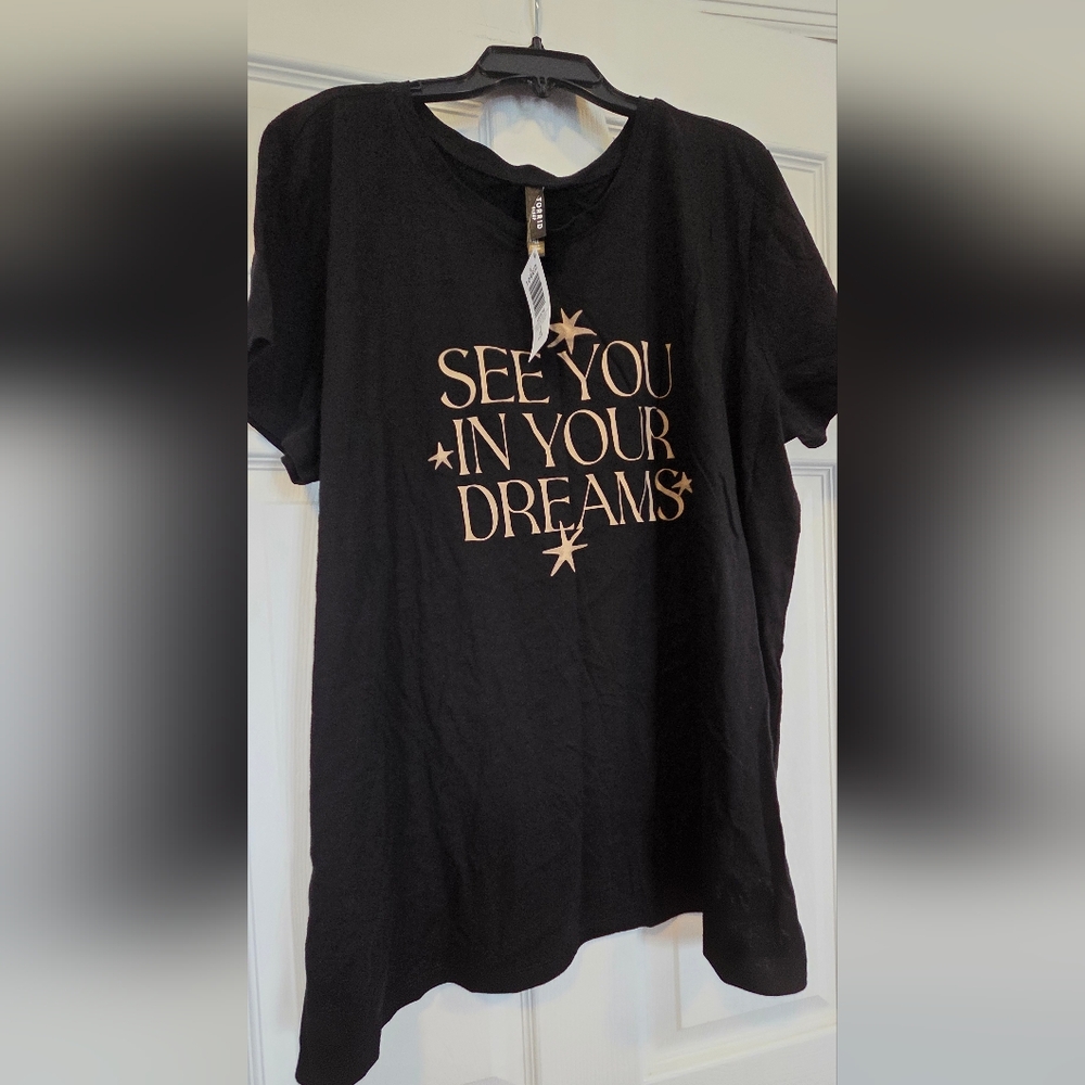Torrid Black Tee with Gold Dream Print
